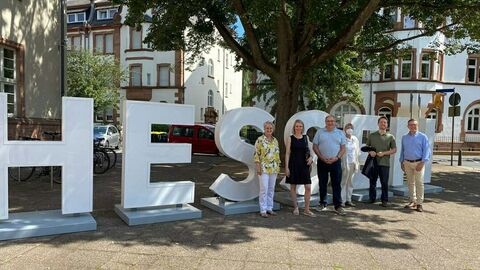 Die HESSEN-Buchstaben in Marburg